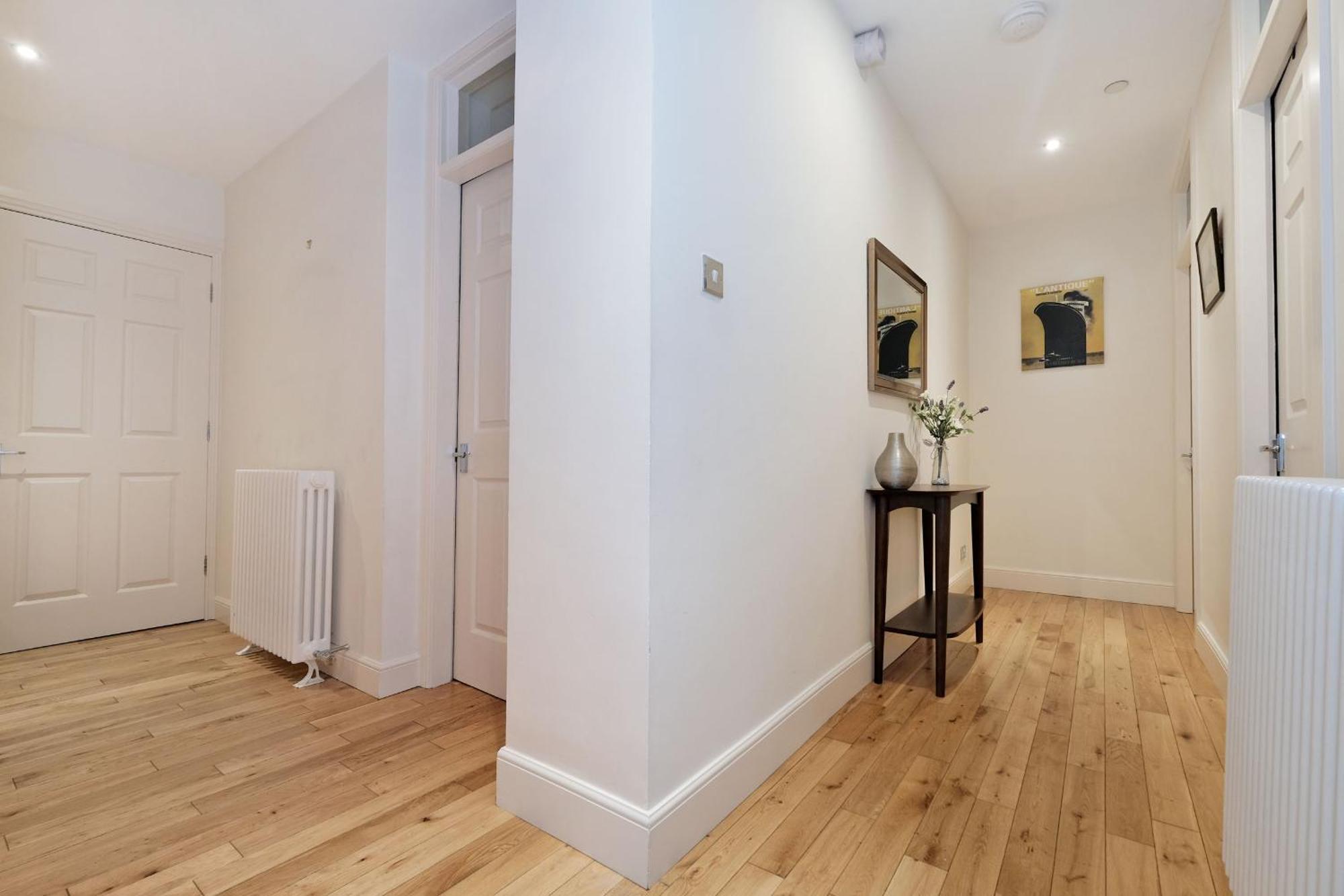 One Of A Kind Historic 3 Bedroom Apartment Aberdeen Exteriör bild