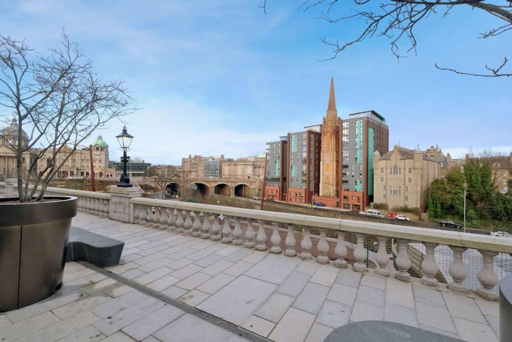 One Of A Kind Historic 3 Bedroom Apartment Aberdeen Exteriör bild